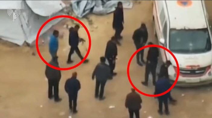 الدفاع المدني يكشف الحقيقة حول مزاعم الاحتلال حول سيارة إسعاف في غزة