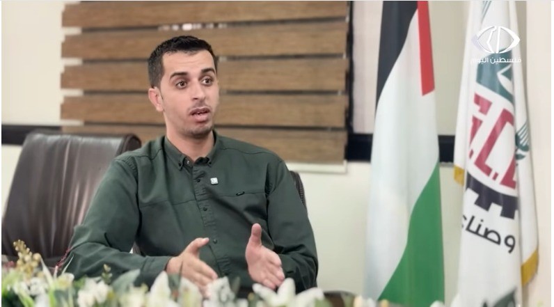 الكاتب والمحلل الاقتصادي احمد ابو قمر