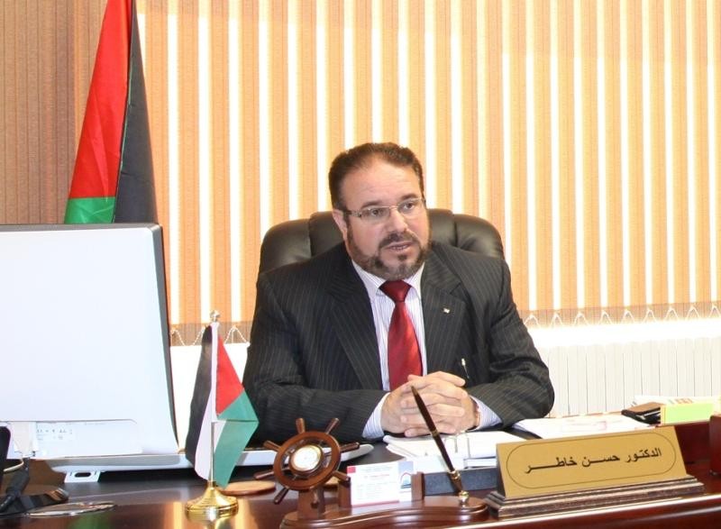 الدكتور حسن خاطر رئيس مركز القدس الدولي