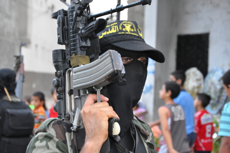 أحد عناصر سرايا القدس الجناح العسكري لحركة الجهاد