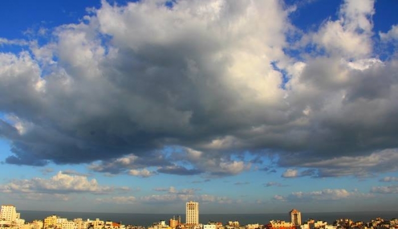 سماء مدينة غزة 