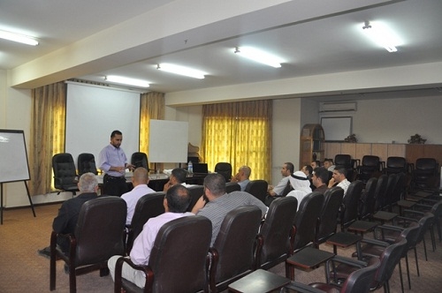 جانب من الدورة