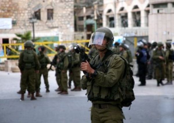 صورة من الارشيف