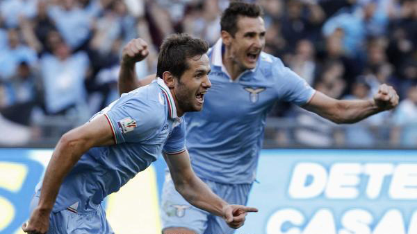  فرحة سيناد لوليتش بهدف الفوز في مرمى روما