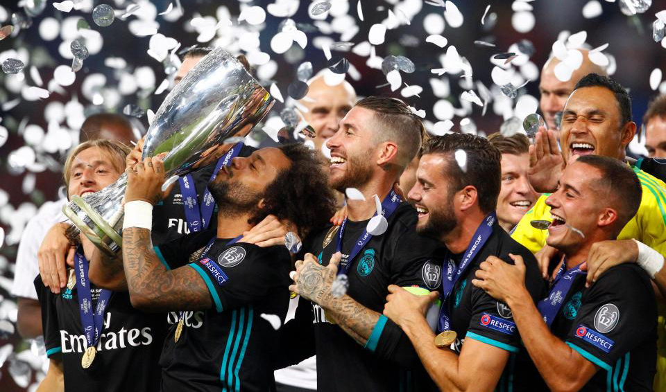 فرحة لاعبي الريال بالفوز بالسوبر الأوروبي