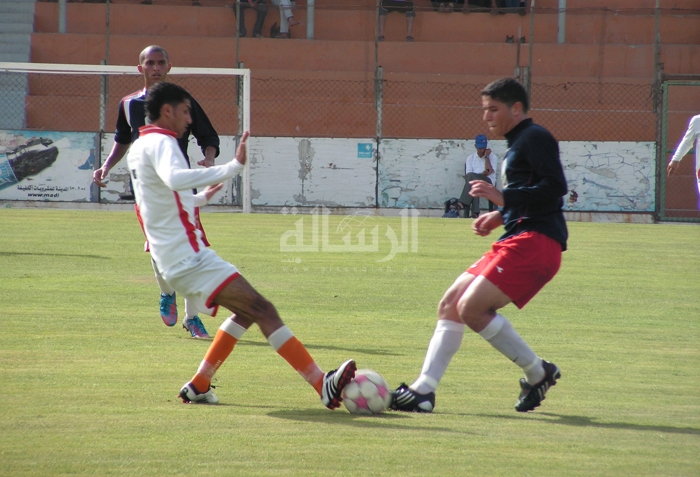 جانب من مباراة شباب خانيونس والمشتل
