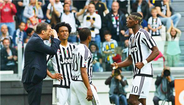 فرحة لاعبي اليوفي بالفوز