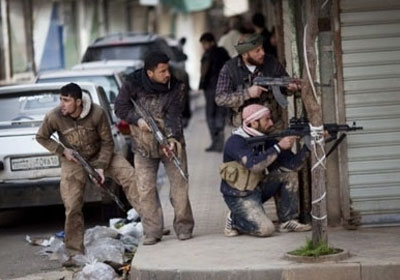 الاحتلال يعتقل مواطناً فلسطينياً "الأرشيف"