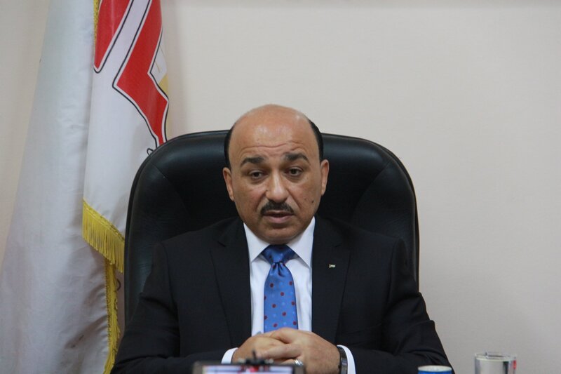 مفيد الحساينة وزير الأشغال والعامة والإسكان