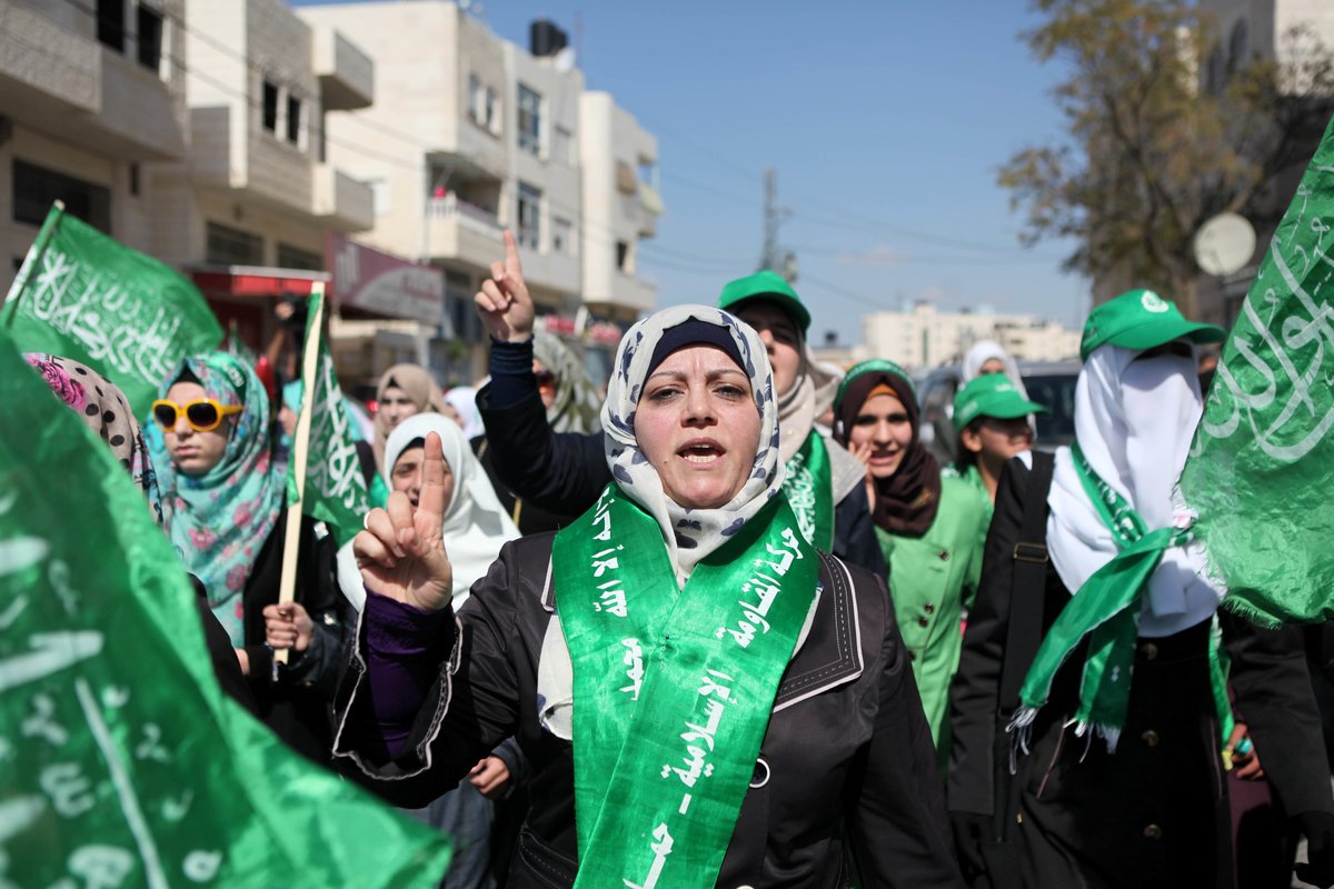 حماس تدعو لجمعة غضب وفاء لشهداء الخليل