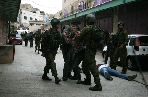 صورة من الارشيف