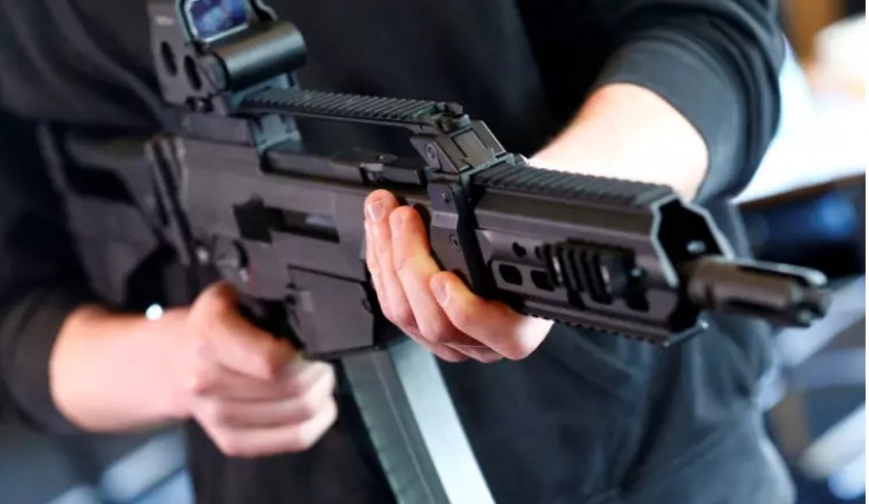  الأخبار أهم الأخبار  عرض الخبر شركة أسلحة ألمانية توقف مبيعاتها لـ"إسرائيل"