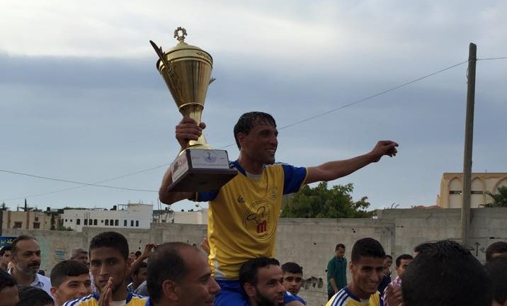 فرحة لاعبي خدمات المغازي بالفوز