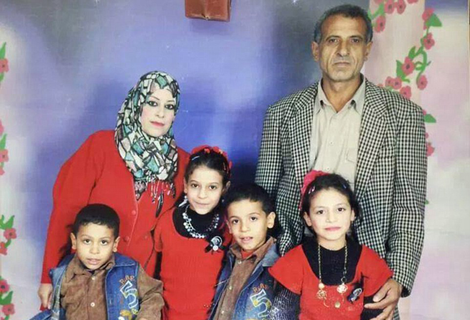 أفراد عائلة الكيلاني