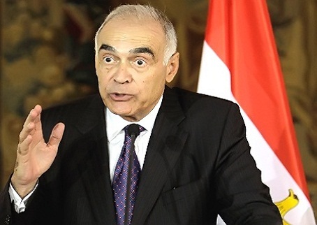 وزير الخارجية المصري محمد كامل عمرو