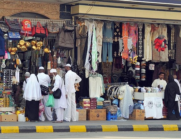 حجاج بأسوق مكة