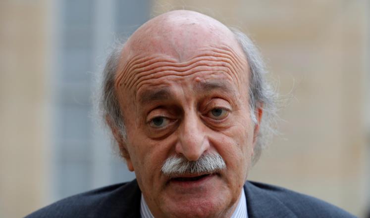 جنبلاط: لا بديل عن عودة الحريري