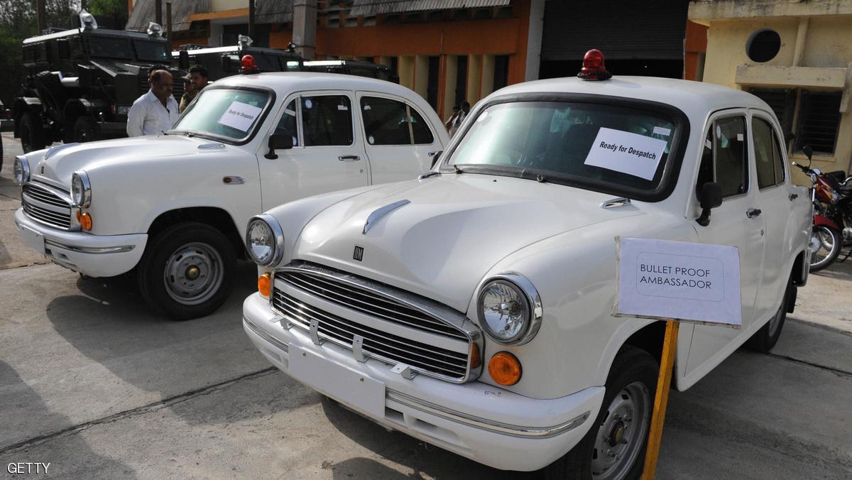  سيارة الهندية "أمباسادور" 