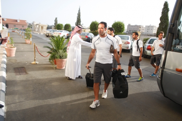 "الوطني" يصل السعودية للمشاركة في كأس العرب  