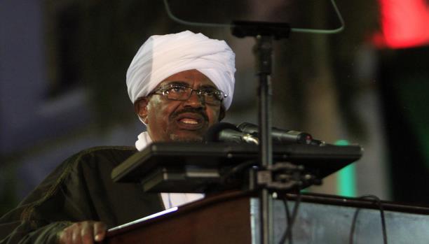 البشير هو الجهة الداعية إلى الحوار