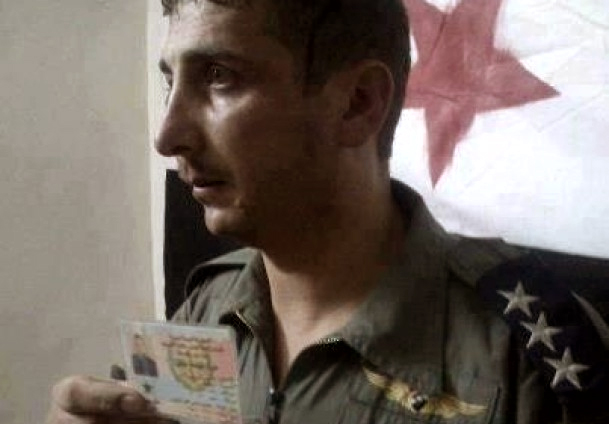 "الحر" يسقط طائرة يقودها شبيه لبشار الأسد