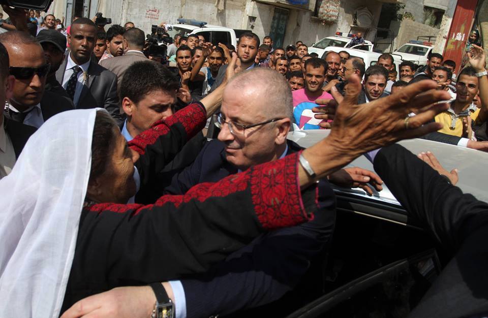 خلال زيارة رئيس الوزراء رامي الحمد الله لغزة