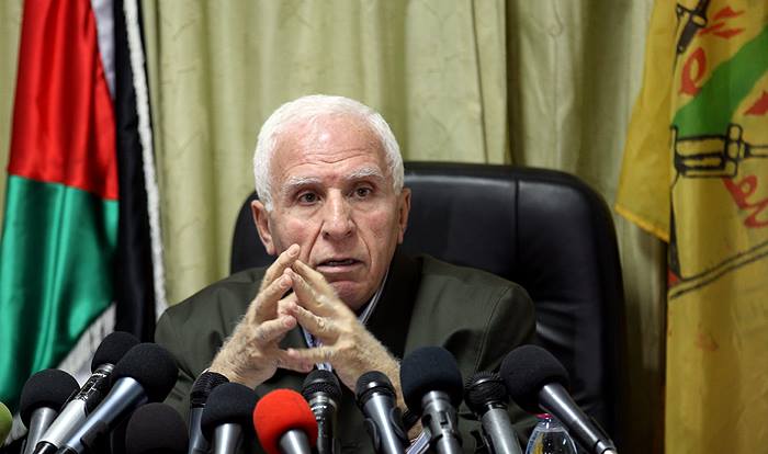 عزام الاحمد رئيس الوفد الفلسطيني