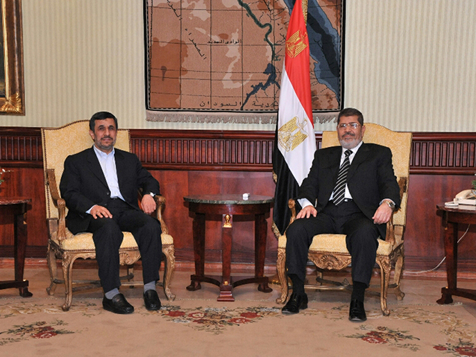 لقاء سابق بين مرسي ونجاد