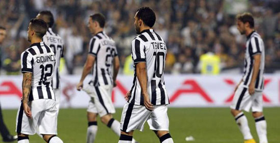 حزن لاعبي اليوفي بالخسارة