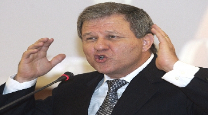 عضو الكنيست "مائير شيطريت" 