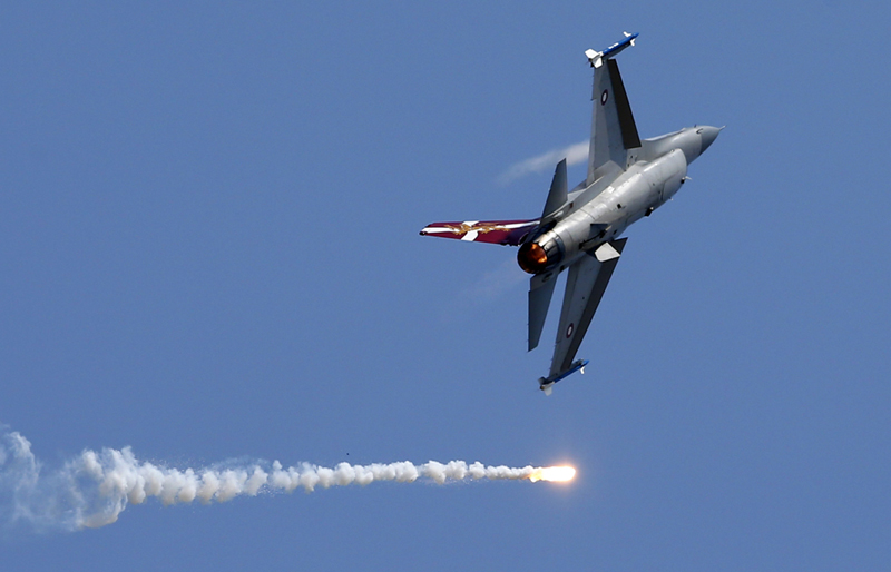 طائرة حربية "إسرائيلية" 