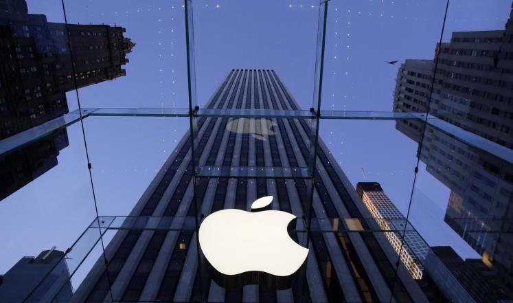 أبل رفضت الدفع لشركة سمارتفلاش بذريعة أن براءات الاختراع موضوع النزاع "غير صالحة" 