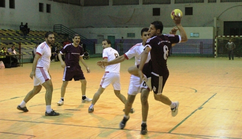 جانب من أحد مباريات دوري اليد