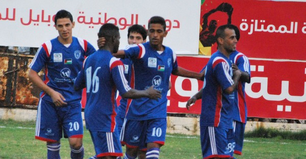 فرحة لاعبي الشاطئ بالفوز