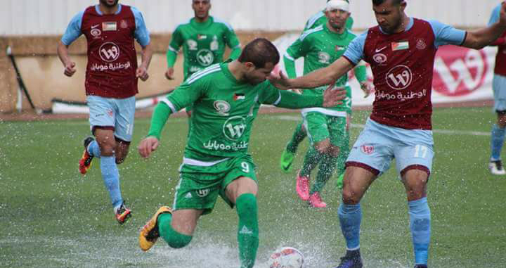 جانب من مباراة ثقافي طولكرم وشباب الخضر