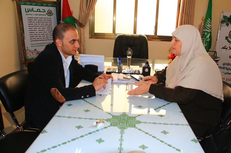 الزميل محمد أبو زايدة يحاور الحلبي