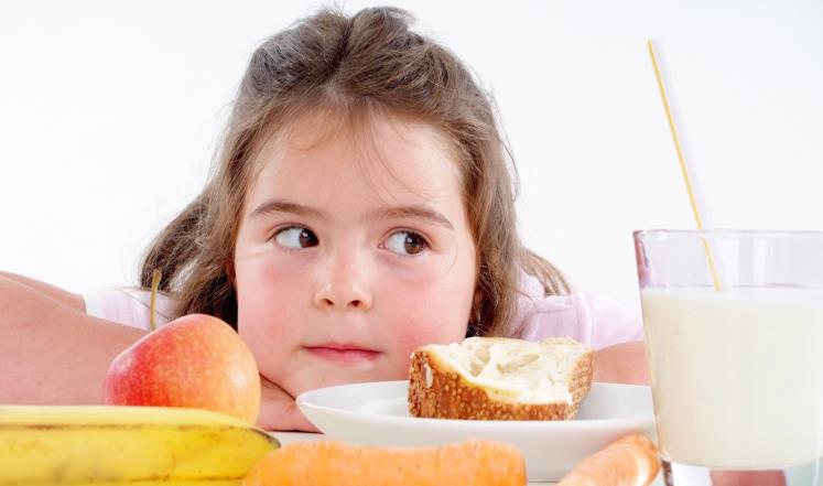 من يقتل أكثر: الجوع أم الشبع؟