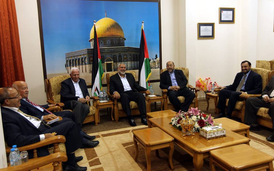 اللقاء الاخير الذي جمع وفدا حركتي فتح وحماس في غزة