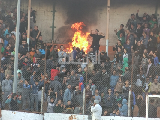 جماهير المنطار تشعل مدرجات اليرموك