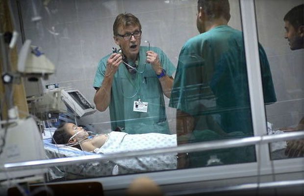  الطبيب النرويجي "مادس غيلبرت"