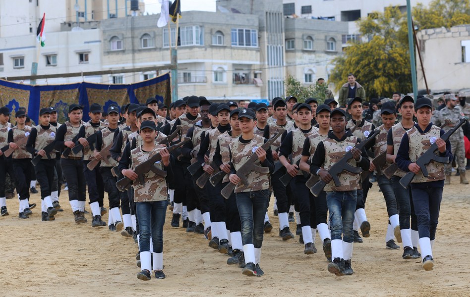 الداخلية تُخرج عدداً من دورات "الفتوة" للعام الحالي