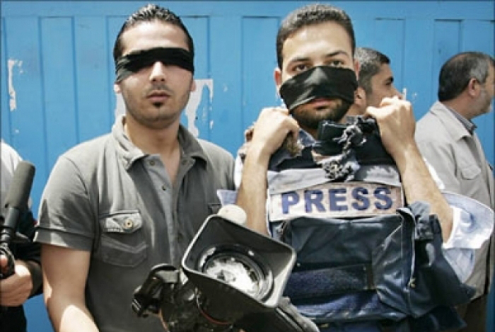 خلال اعتصام لنقابة الصحافيين الفلسطينيين