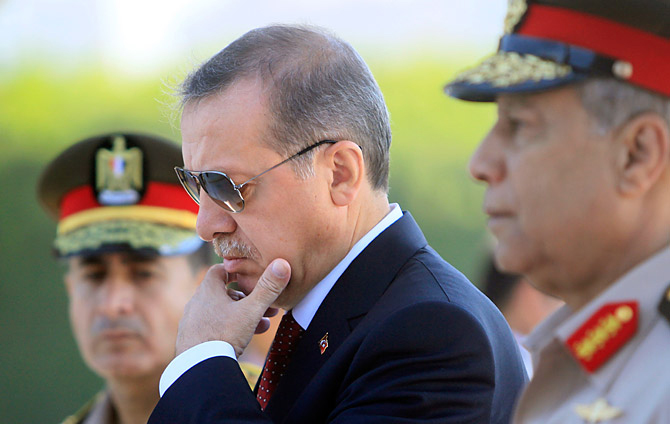  رئيس الوزراء التركي "رجب طيب أردوغان"