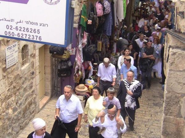 صورة لمسيرة للمستوطنون 