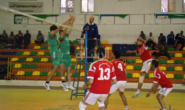 أحد لقاءات دوري الطائرة