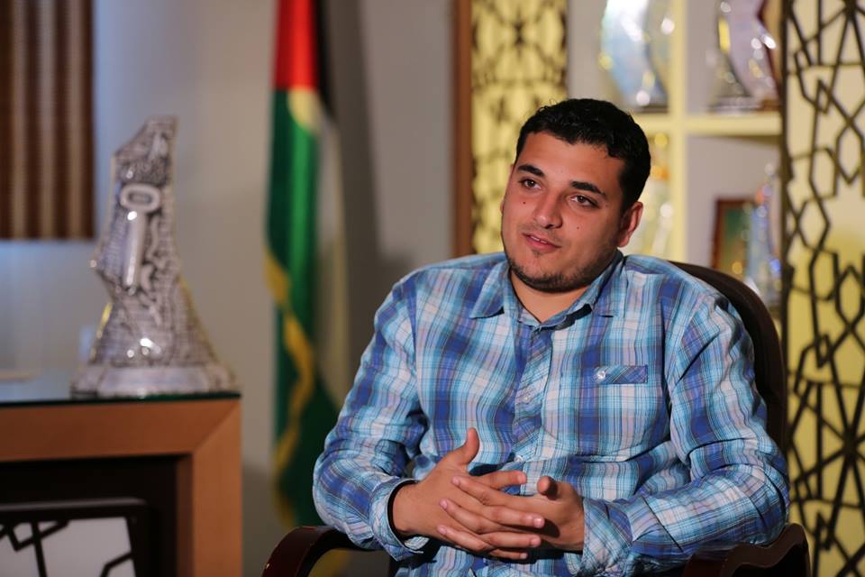 معاذ العامودي
