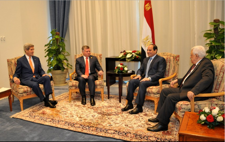 صورة من الاجتماع
