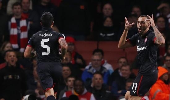 فرحة لاعبي أولمبياكوس