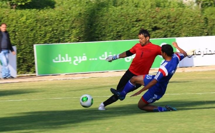 جانب من لقاء سابق بين الشاطئ وشباب خانيونس