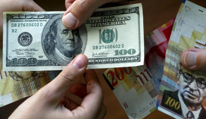 انخفاض سعر صرف العملات صباح اليوم